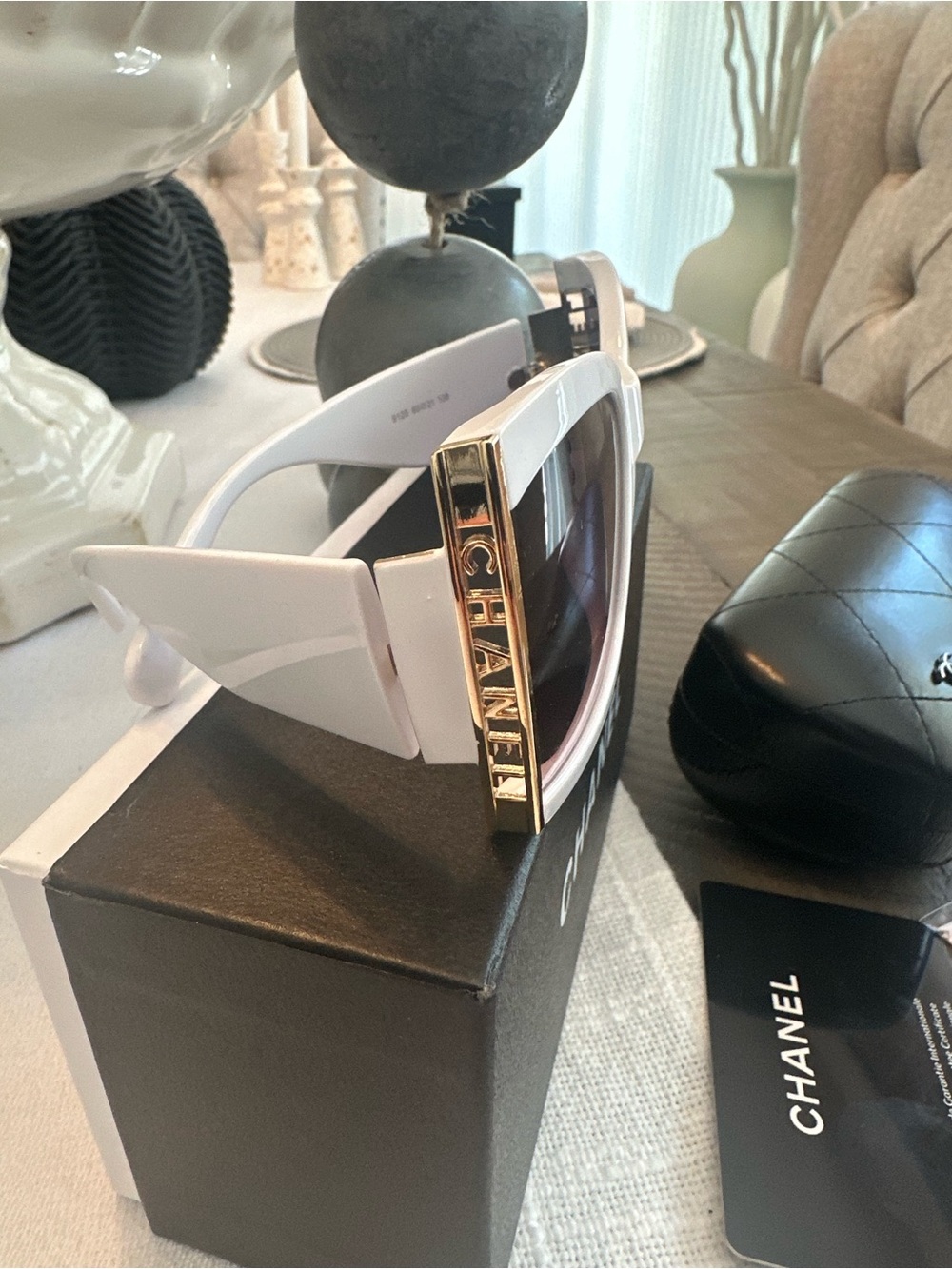 Sunglasses white with gold with case and box! New!
